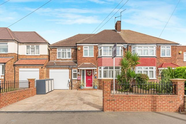 Arnold Crescent, Isleworth TW7 4 bed semi