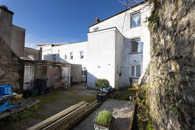 3 bed terraced house