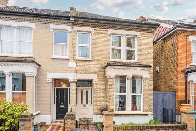 Beaconsfield Road, St Margarets TW1 3 bed semi