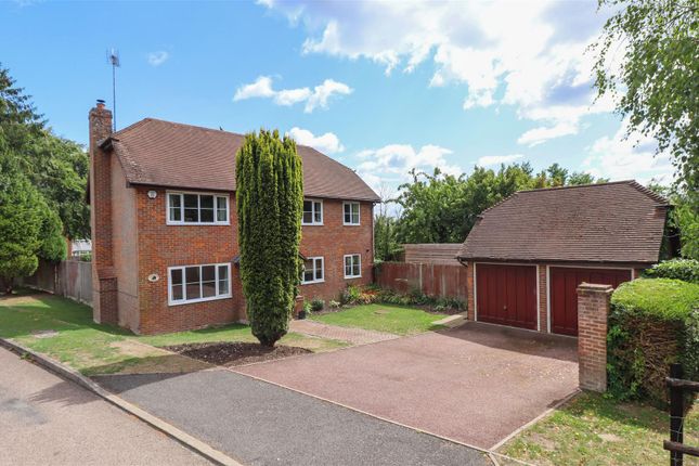 Derbyfields, North Warnborough RG29 5 bed detached house for sale