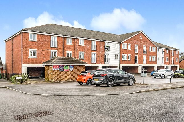 Southgate Way, West Midlands DY1 2 bed flat for sale