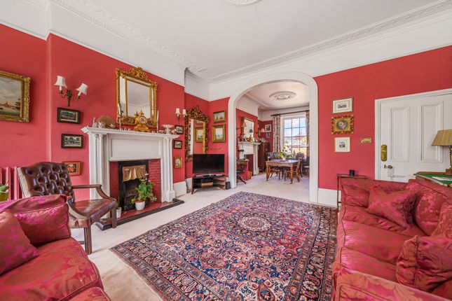 5 bedroom terraced house for sale