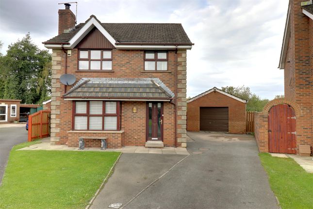 4 bed detached house