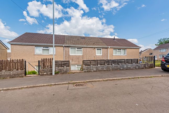 LON CLAERWEN, SWANSEA SA6 3 bed terraced house for sale