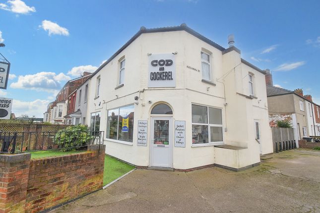 3 bed retail premises