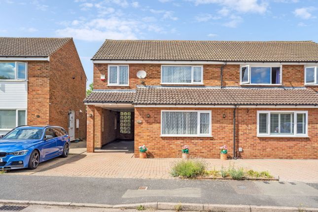 Laxton Gardens, Baldock SG7 4 bed semi