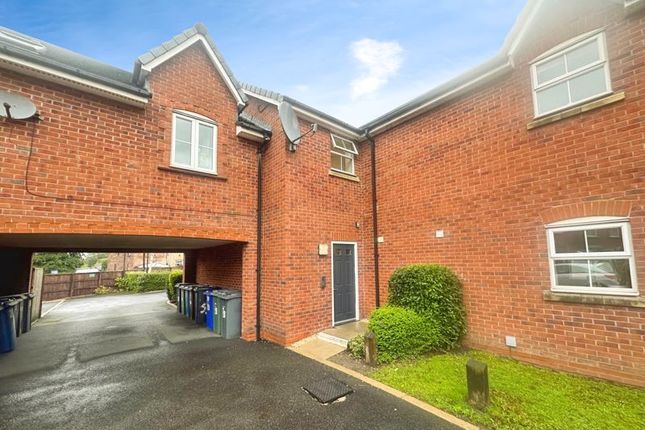 New Bridge Gardens, Bury 2 bed apartment for sale