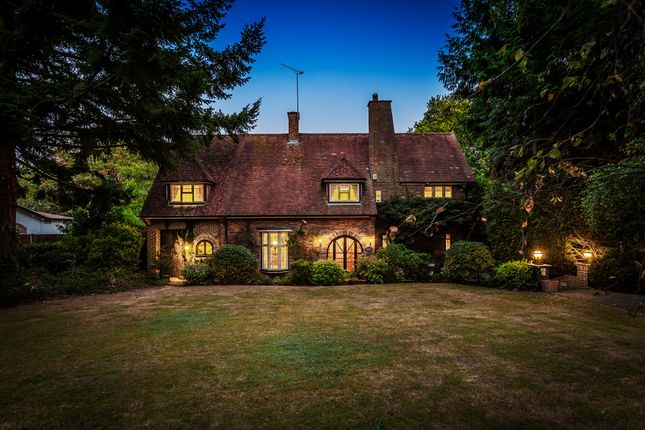 Silver Lane, Purley, Surrey 3 bed detached house for sale