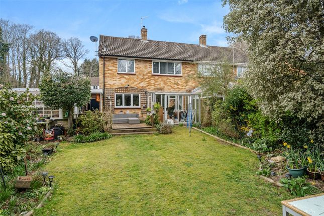 Dundas Close, Berkshire RG12 3 bed semi