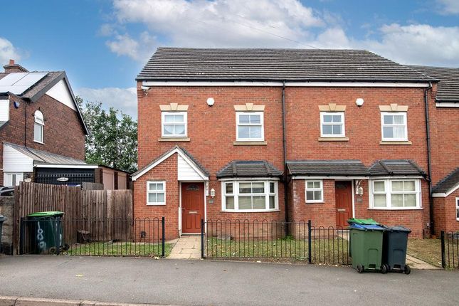 4 bedroom end of terrace house for sale