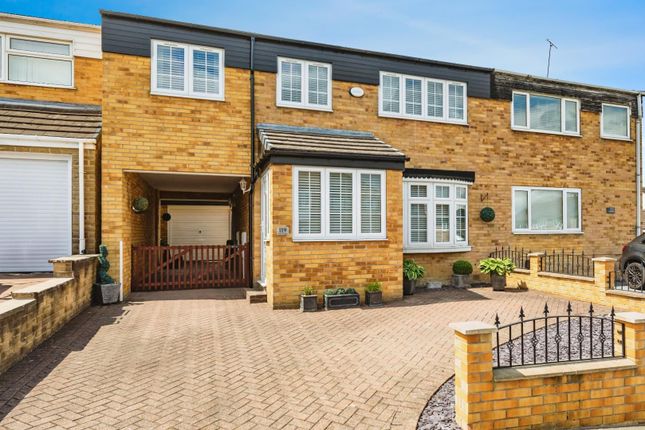 Park Avenue, Chapeltown, Sheffield 4 bed semi