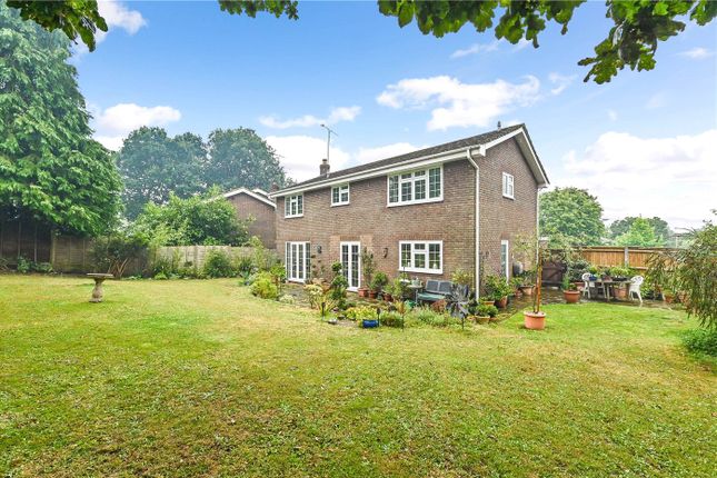 The Ridings, Liss, Hampshire, GU33 4 bed detached house for sale
