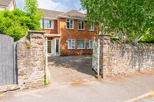 North Street, Abergavenny, NP7 4 bed detached house for sale