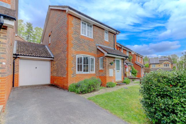 Booker Place, Buckinghamshire HP12 3 bed semi