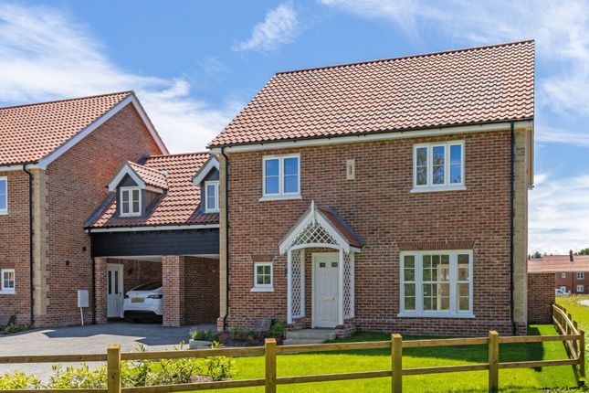 John Allison Avenue, Holt 4 bed link detached house for sale