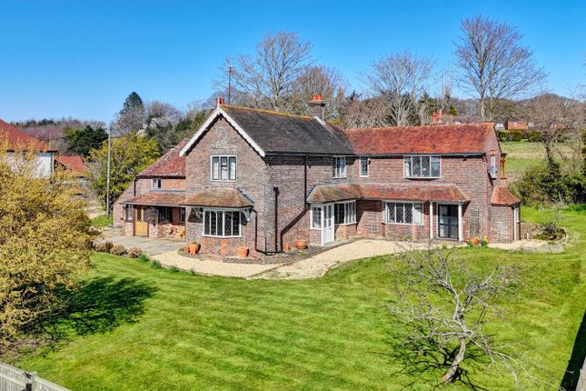 6 bedroom detached house for sale