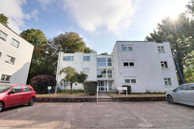 Llanishen Court, Cardiff CF14 2 bed flat for sale