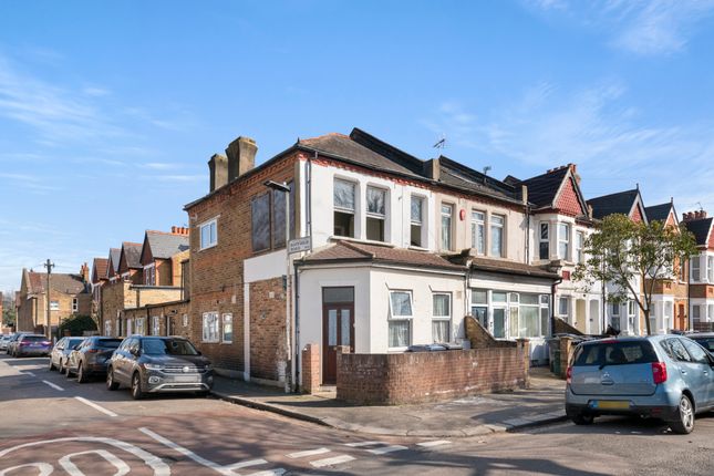 2 bedroom maisonette for sale
