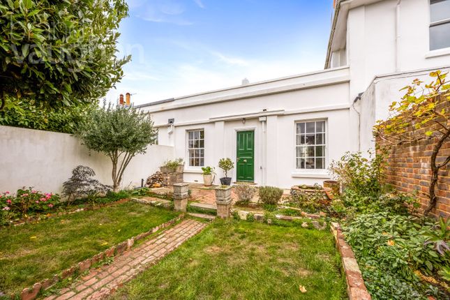Vine Place, Brighton, East Sussex, BN1 3 bed house for sale