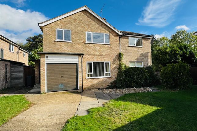 Vicarage Close, Bramford IP8 5 bed detached house for sale