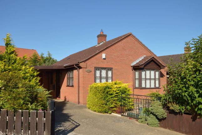 2 bedroom detached bungalow for sale