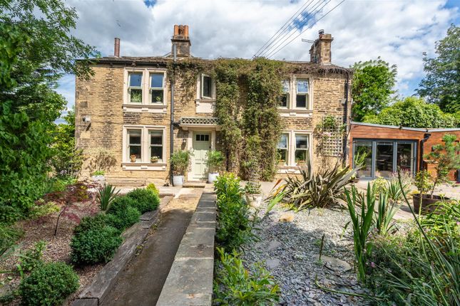 Woodlands Drive, Bradford BD10 4 bed link detached house for sale