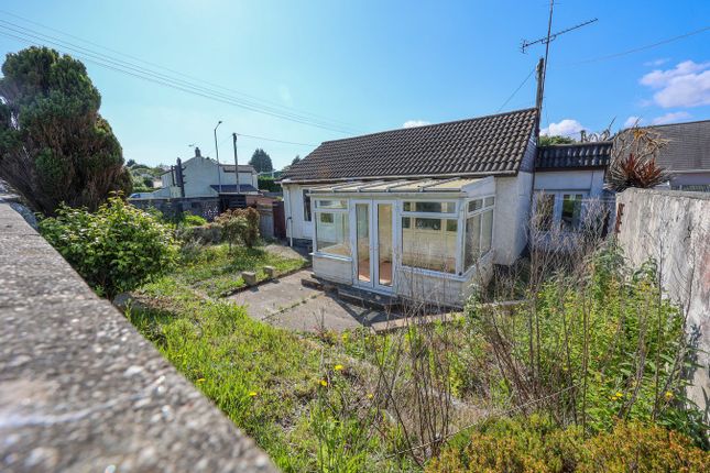 Holmbush Road, St Austell, PL25 2 bed detached bungalow for sale