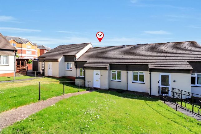 Hares Green, South Molton, Devon, EX36 2 bed bungalow for sale