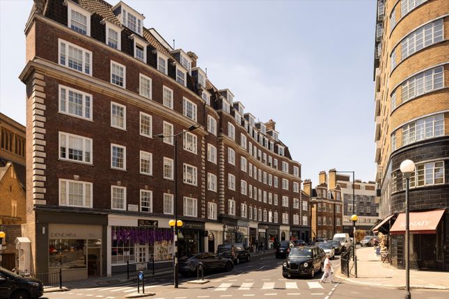 Kensington Church Street, London, W8 4 bed flat for sale