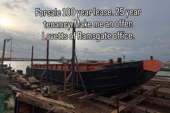 High Street, Ramsgate CT11 1 bed terraced house for sale