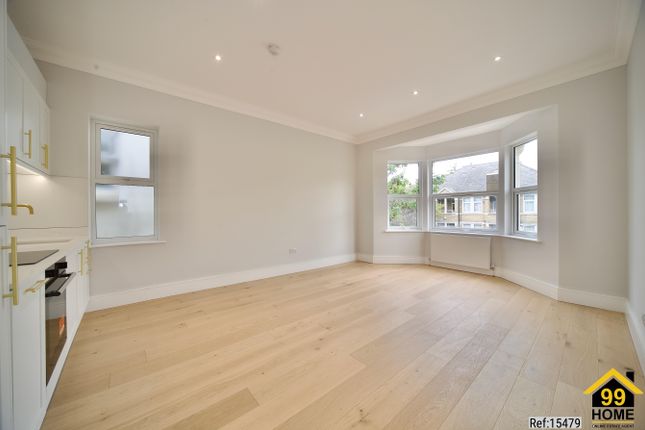 Nicoll Road, London, NW10 2 bed apartment for sale