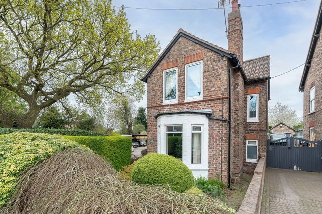 Wetherby Road, York YO23 3 bed detached house for sale