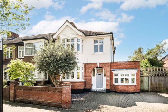 Croft Gardens, London W7 4 bed end of terrace house for sale