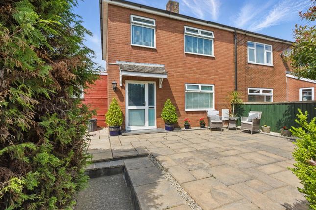 Forest Road, Pontyclun CF72 3 bed end of terrace house for sale
