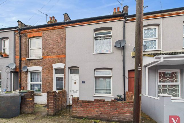 2 bed terraced house