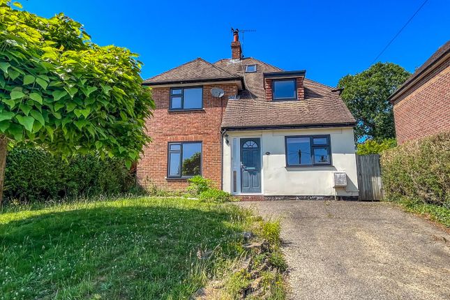 Langham Road, Robertsbridge, TN32 3 bed detached house for sale