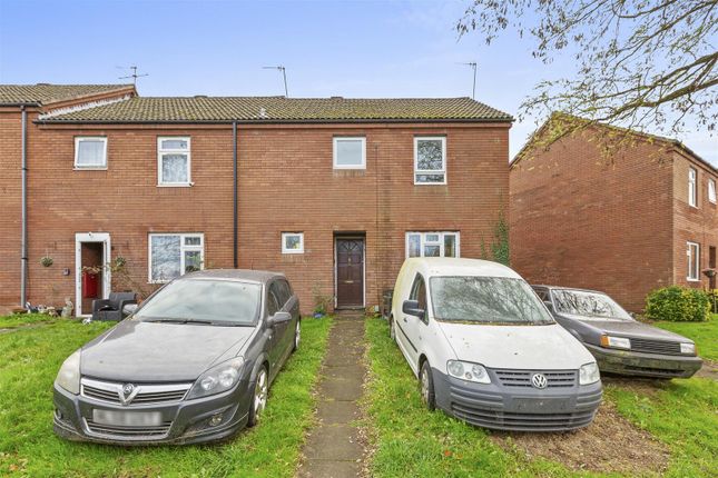 Glenister Road, High Wycombe HP12 3 bed end of terrace house for sale