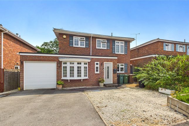 Caldwell Road, Surrey GU20 4 bed detached house for sale