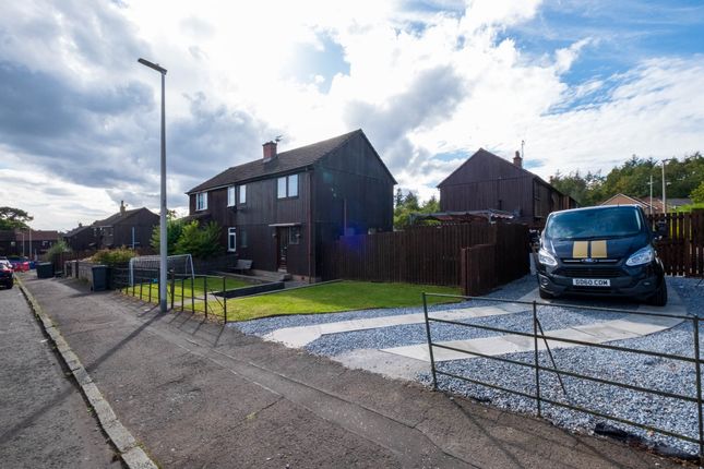 3 bed semi-detached house