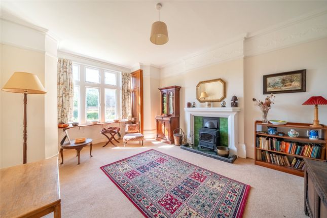 Birkheads Road, Reigate, Surrey, RH2 4 bed semi