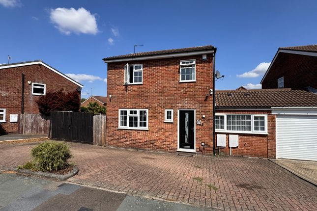 Barford Rise, Luton 4 bed detached house for sale