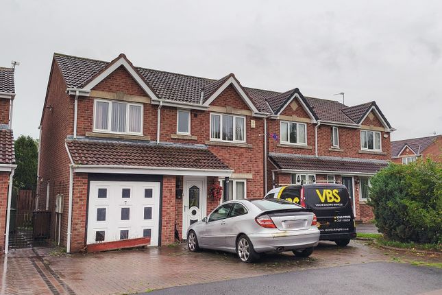 4 bed detached house