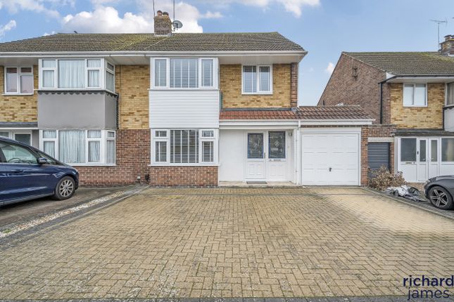 Kerrs Way, Wroughton, Swindon, SN4 3 bed semi