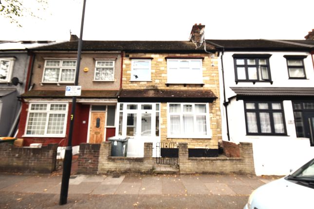 Tyrone Road, East Ham, E6 6DT 1 bed detached house for sale