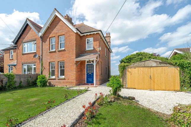 Poundon,  Oxfordshire,  OX27 2 bed semi