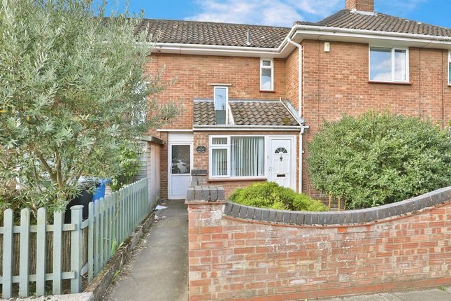 5 bedroom terraced house for sale