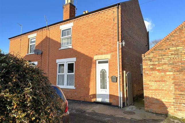 The Croft, Off Sherwood Avenue, Newark 2 bed semi