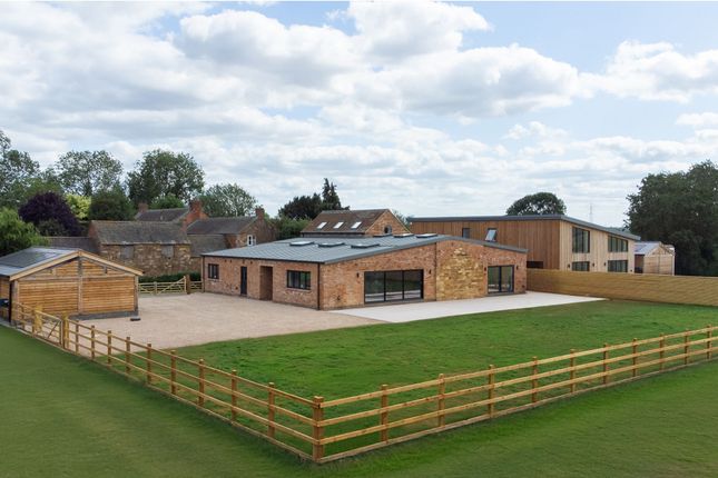 Bowden Lane, Welham, LE16 6 bed detached house for sale