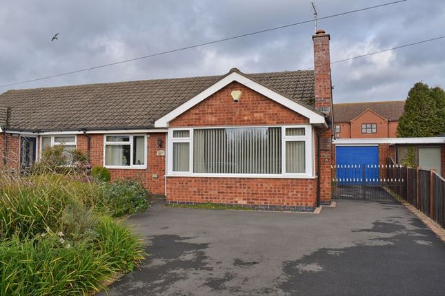2 bedroom semi-detached bungalow for sale
