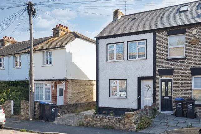 Northdown Road, Broadstairs, Kent, CT10 2 bed end of terrace house for sale